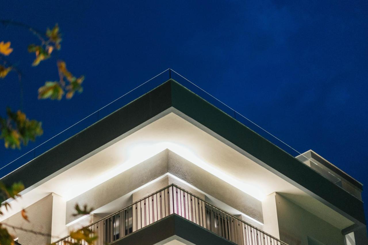 Aya Hotel Drama Exterior photo